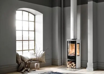 Contura 856G Kaminofen weiss mit weissem Ofenrohr