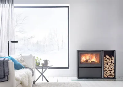 contura 310 schwarz mit Holz Aufbewahrung